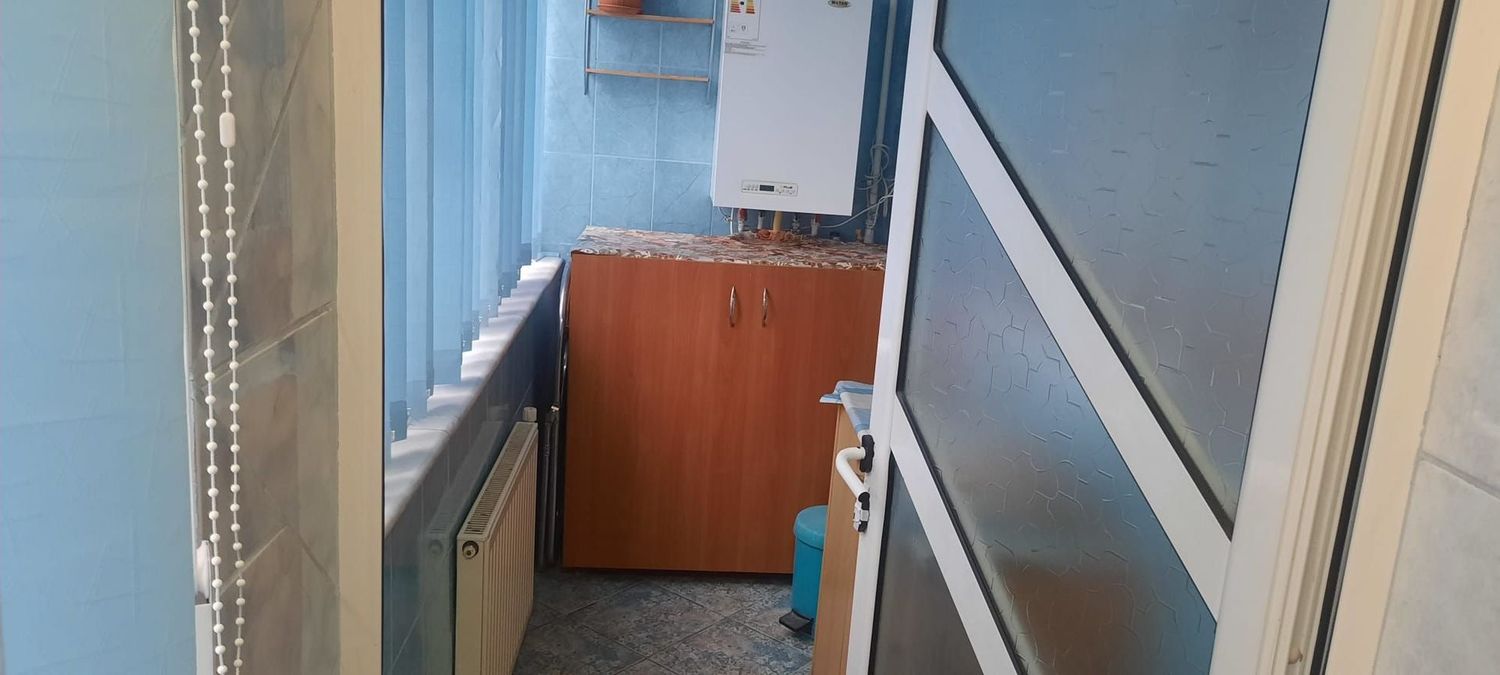 De inchiriat apartament cu 2 camere, Tiglina 2, et. 1, 350 euro - foto 3
