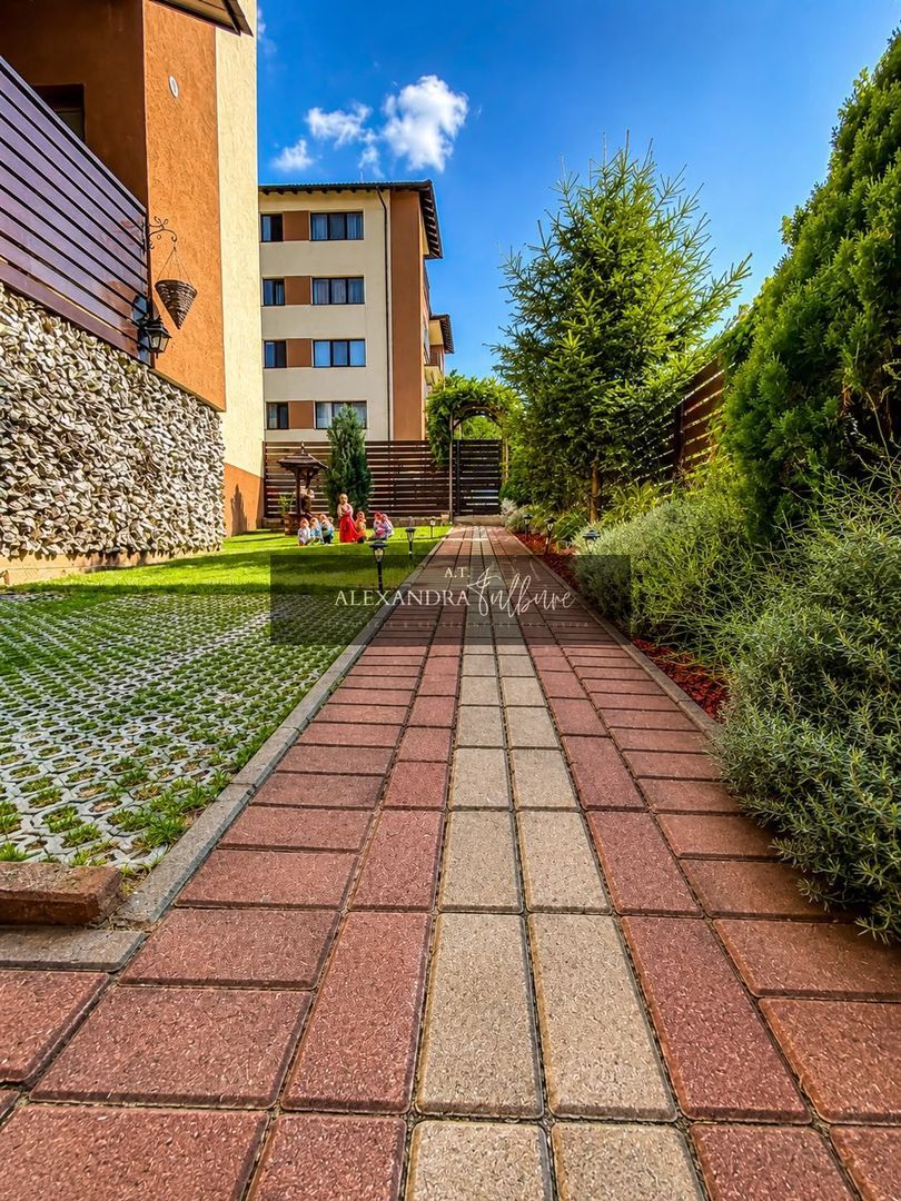 Apartament 3 camere, curte, boxa, parcare, Sub Cetate - Imagine principala