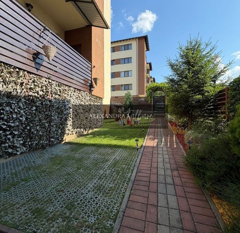 Apartament 3 camere, curte, boxa, parcare, Sub Cetate - foto 4