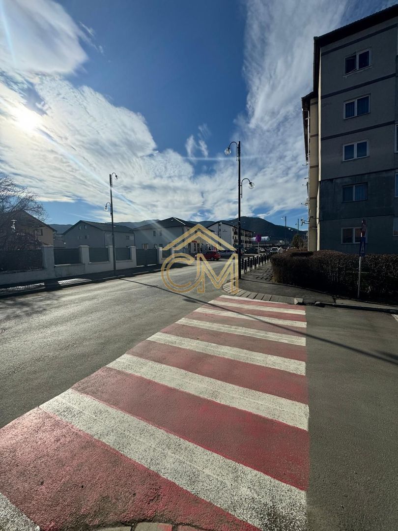 Teren Intravilan - 547 Mp - Utilitti- Cisnădie - foto 4