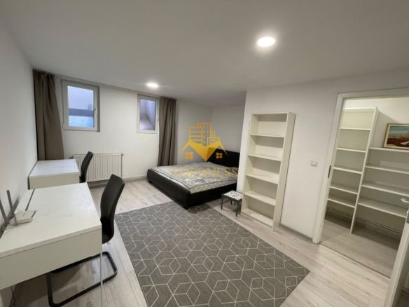 2 Camere Openspace, Demisol, Parcare,Zona decebal,Traian,Horea
