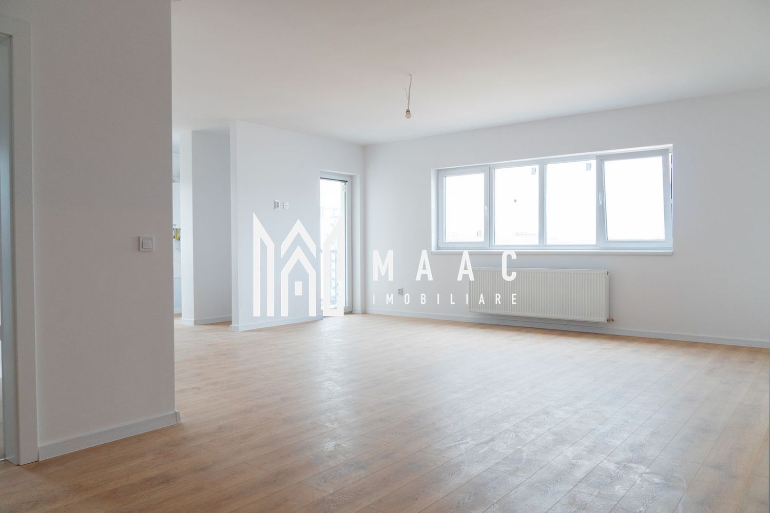 Apartament 4 camere | Etaj 1 | Loc de parcare - Imagine principala