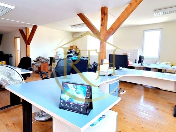 Oferim spre inchiriere spatii pentru birouri, zona Soarelui - foto 3