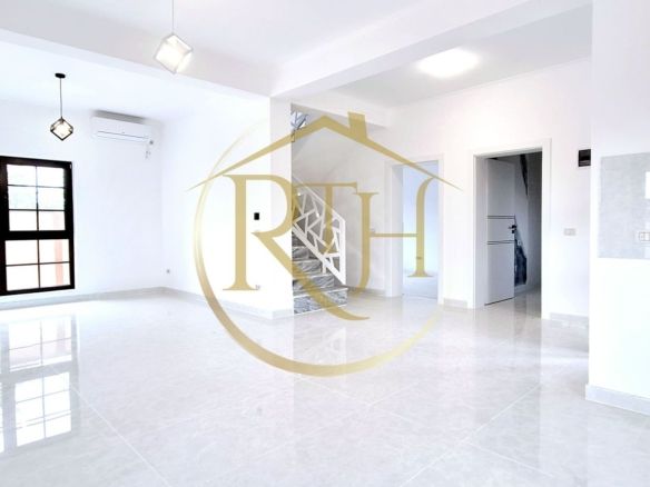 Oferim spre vanzare casa deosebita, cu 5 camere,Giroc, zona Centrala0% Comision - Imagine principala