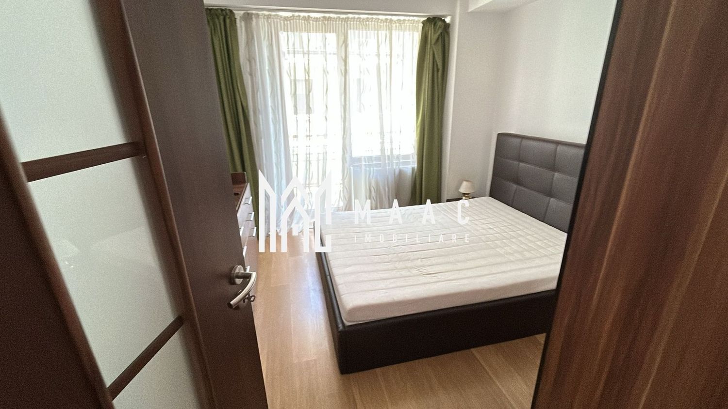 Apartamentb3 camere 2 băi ,garaj - Imagine principala Apartamentb3 camere 2 băi ,garaj - Imagine principala