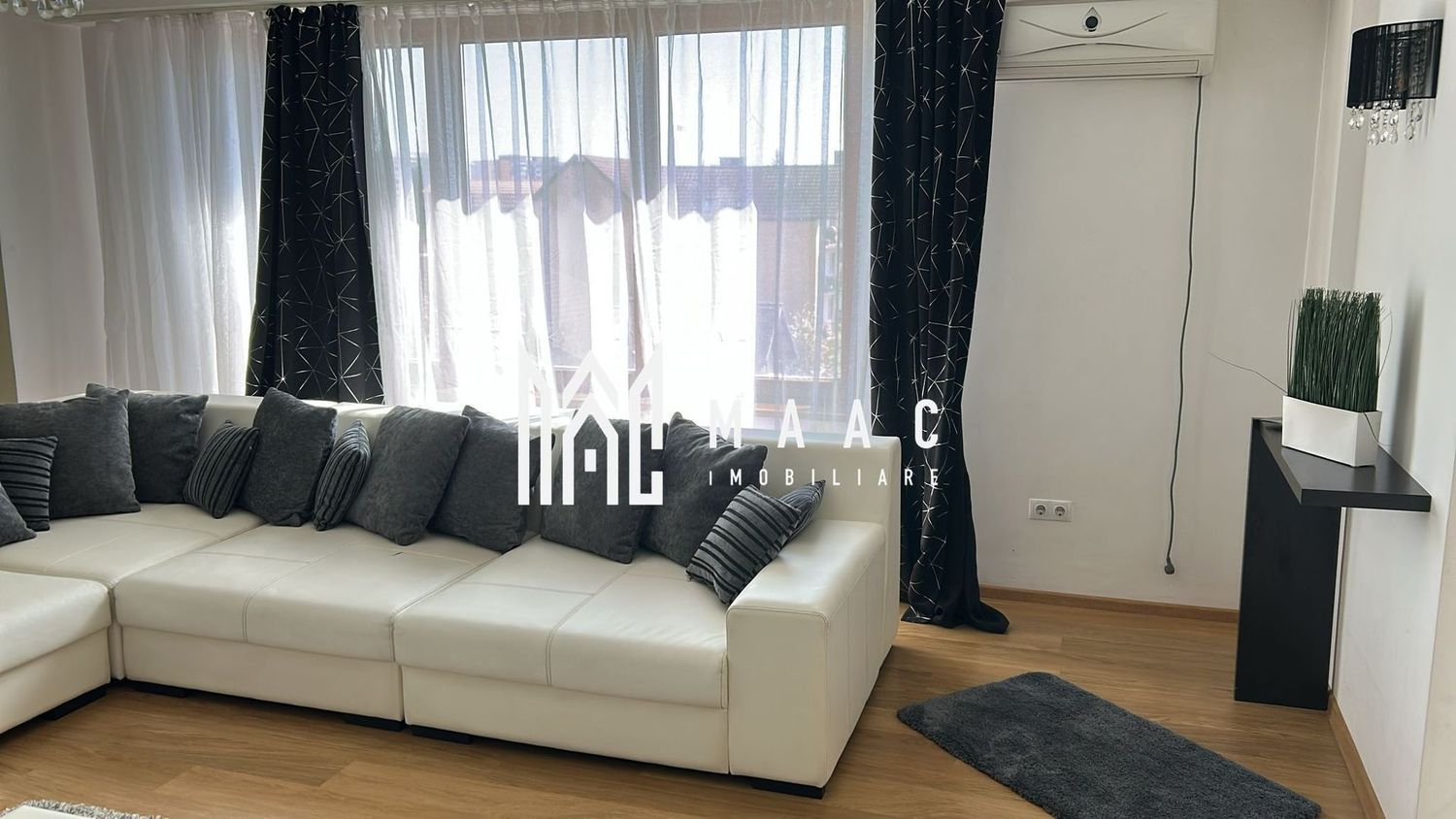 Apartamentb3 camere 2 băi ,garaj - foto 8 Apartamentb3 camere 2 băi ,garaj - foto 8