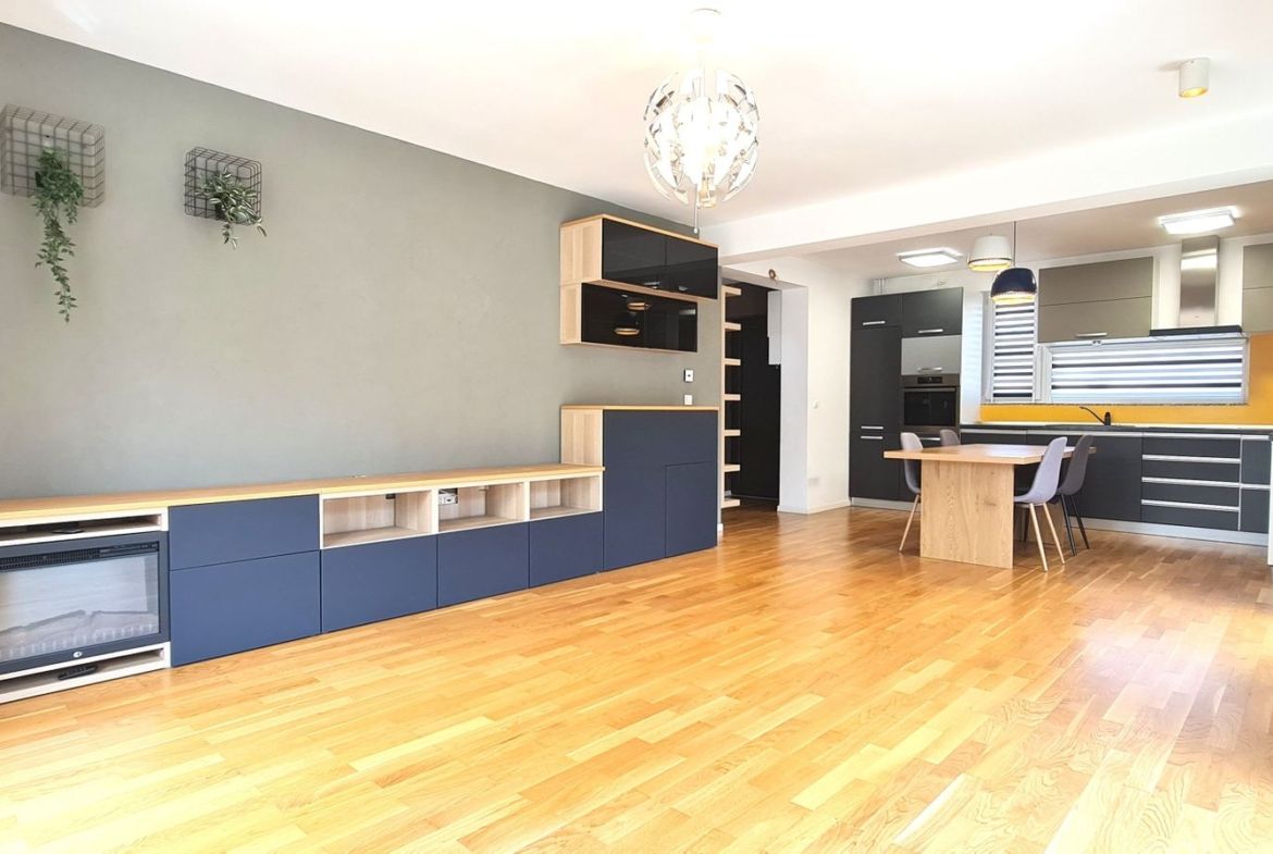 Casa semimobilata semiutilata modern cartier Izvor Tarlungeni Brasov - foto 2
