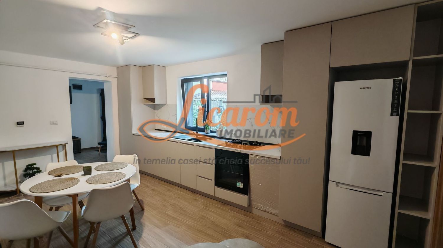 Apartament tip Casa 4 camere strada Carpatilor,totul nou. - Imagine principala