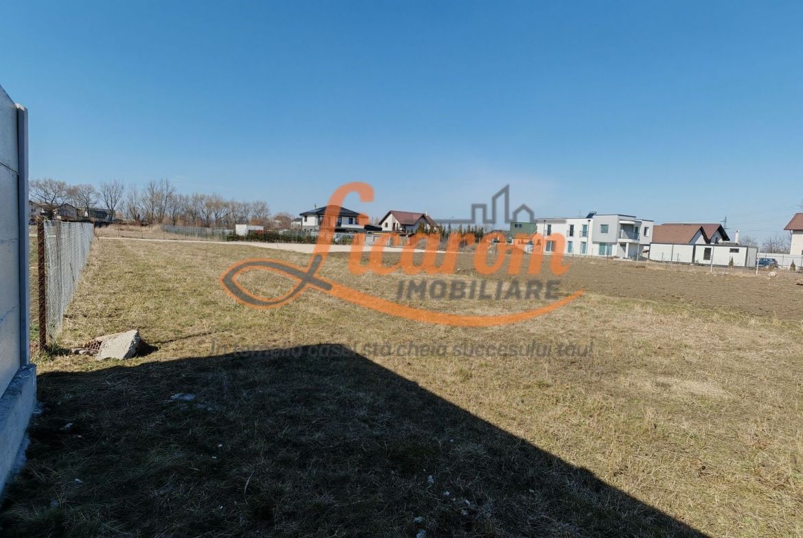 BARTOLOMEU,teren intravilan de 774 mp,intre case,constructii P+2 - foto 3