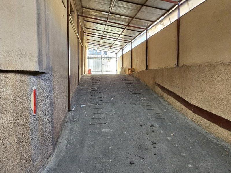Militari spatiu subsol 272 mp - foto 6
