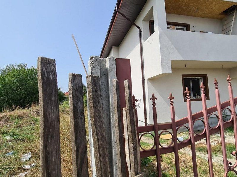Bragadiru Str. Leordeni teren suprafata 400 mp - foto 5