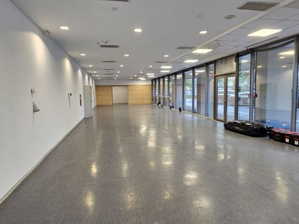Pantelimon spatiu comercial 950 mp - foto 2