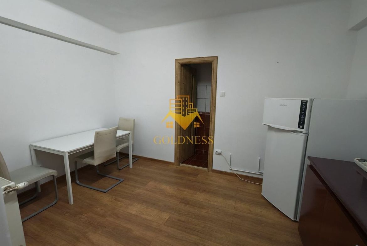 o camera, Crntru, Zona Horea, Gara, Mega Image, UBB - foto 4