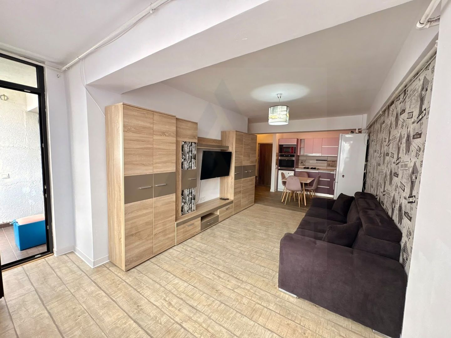 Apartament modern 2 camere cu balcon și 2 lifturi în Doamna Stanca - foto 6 Apartament modern 2 camere cu balcon și 2 lifturi în Doamna Stanca - foto 6