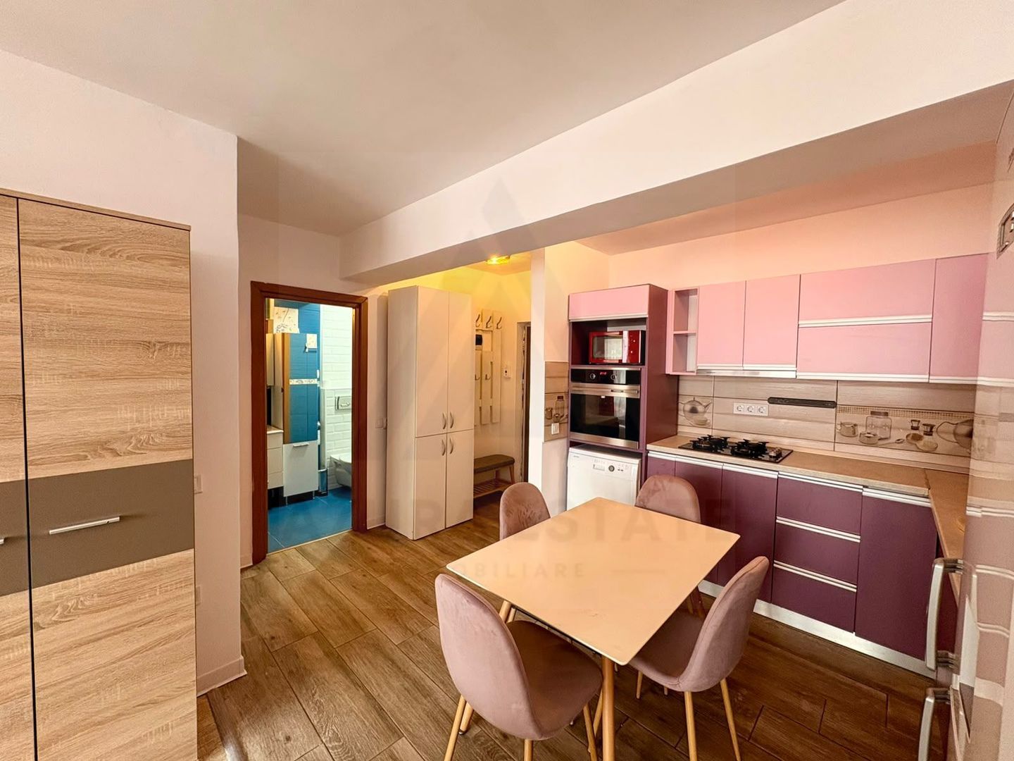 Apartament modern 2 camere cu balcon și 2 lifturi în Doamna Stanca - foto 7 Apartament modern 2 camere cu balcon și 2 lifturi în Doamna Stanca - foto 7