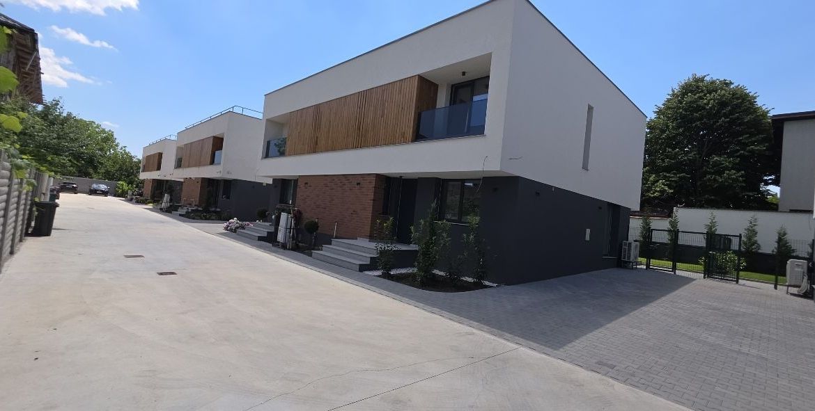 Giulesti  duplex P+1 4 camere de vanzare - foto 3