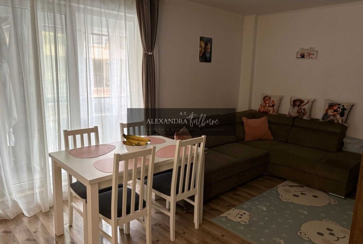 Apartament 3 camere, 2 balcoane, etaj intermediar - foto 2