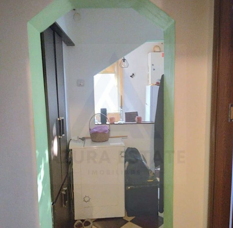 Apartament 2 camere 45 mp utili renovat etaj 3 in Cisnadie - foto 6