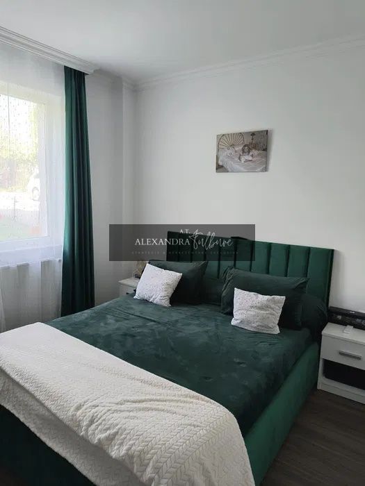 Apartament 3 camere, 2 bai, balcon, Teilor - foto 2