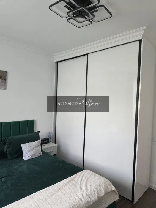 Apartament 3 camere, 2 bai, balcon, Teilor - foto 4