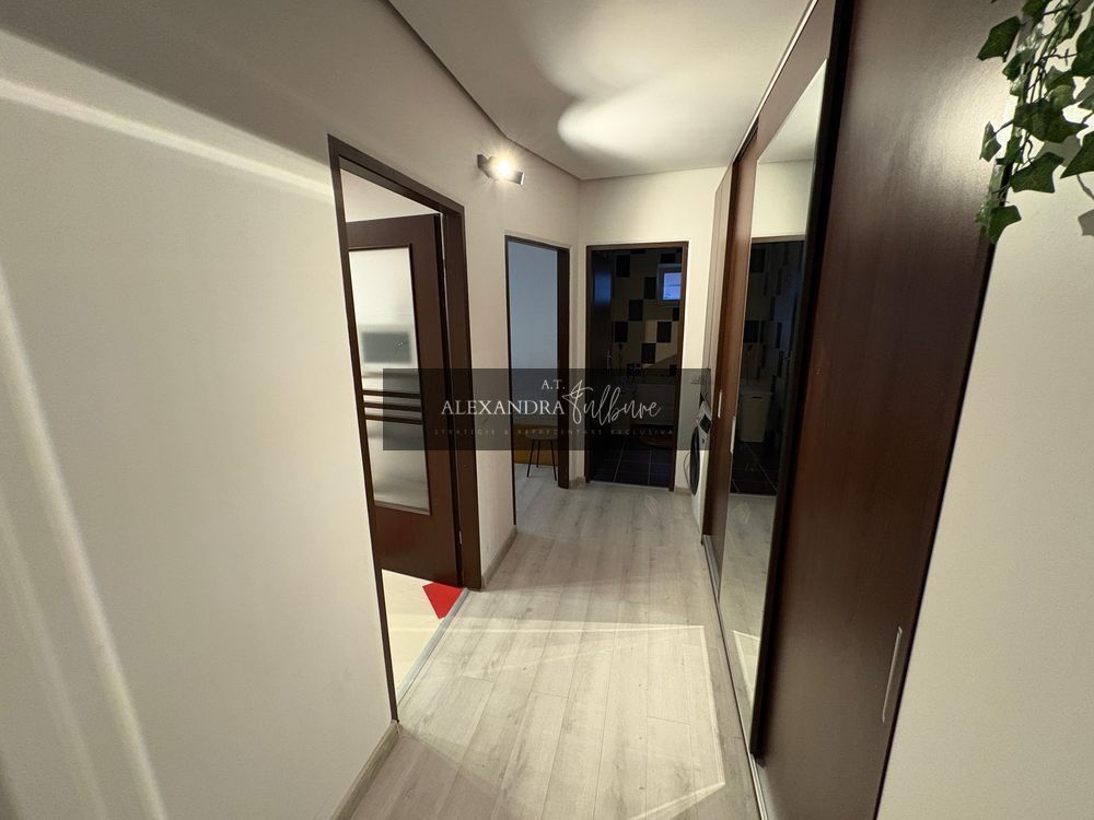 Apartament 2 camere decomandate, etaj intermediar, balcon, parcare - foto 4