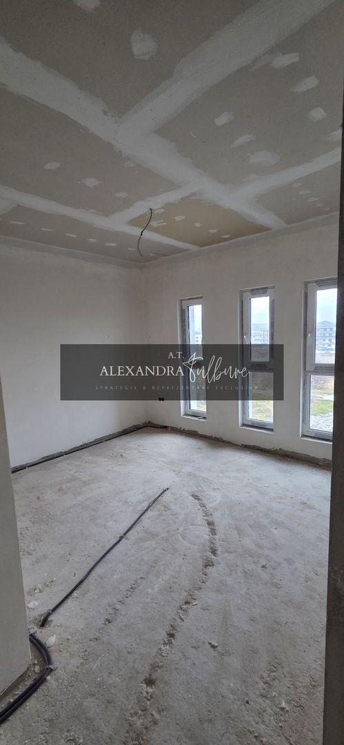 Casa finalizata 2025, 109 mp cu parcare si gradina zona Terra - Imagine principala