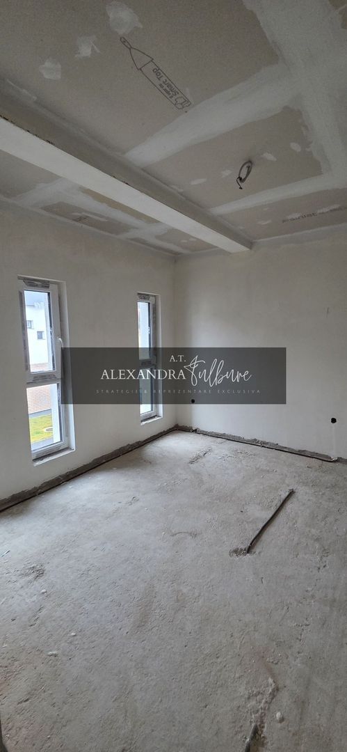 Casa finalizata 2025, 109 mp cu parcare si gradina zona Terra - foto 2