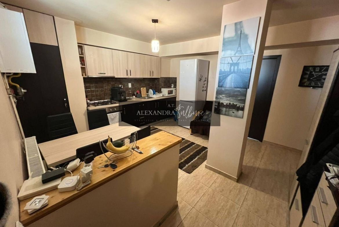 Apartament 3 camere, balcon, etaj intermediar, A. Vlaicu, Marasti - foto 2