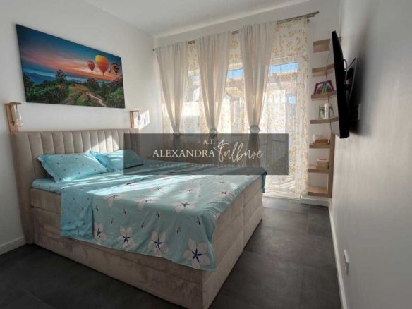 Apartament de vanzare 3 camere, 2 bai, gradina, parcare, Poligon - foto 2