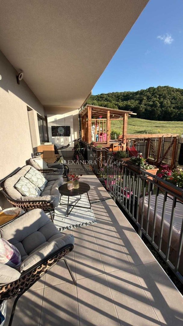 Apartament de vanzare 3 camere, 2 bai, gradina, parcare, Poligon - foto 4