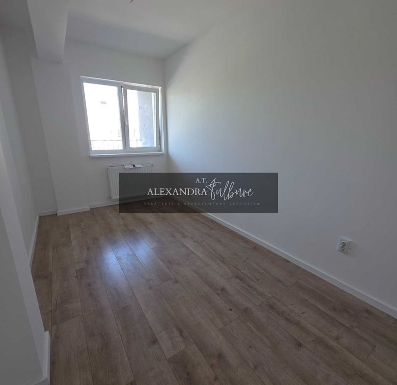 Apartament 2 camere, balcon, etaj intermediar, Terra - foto 3