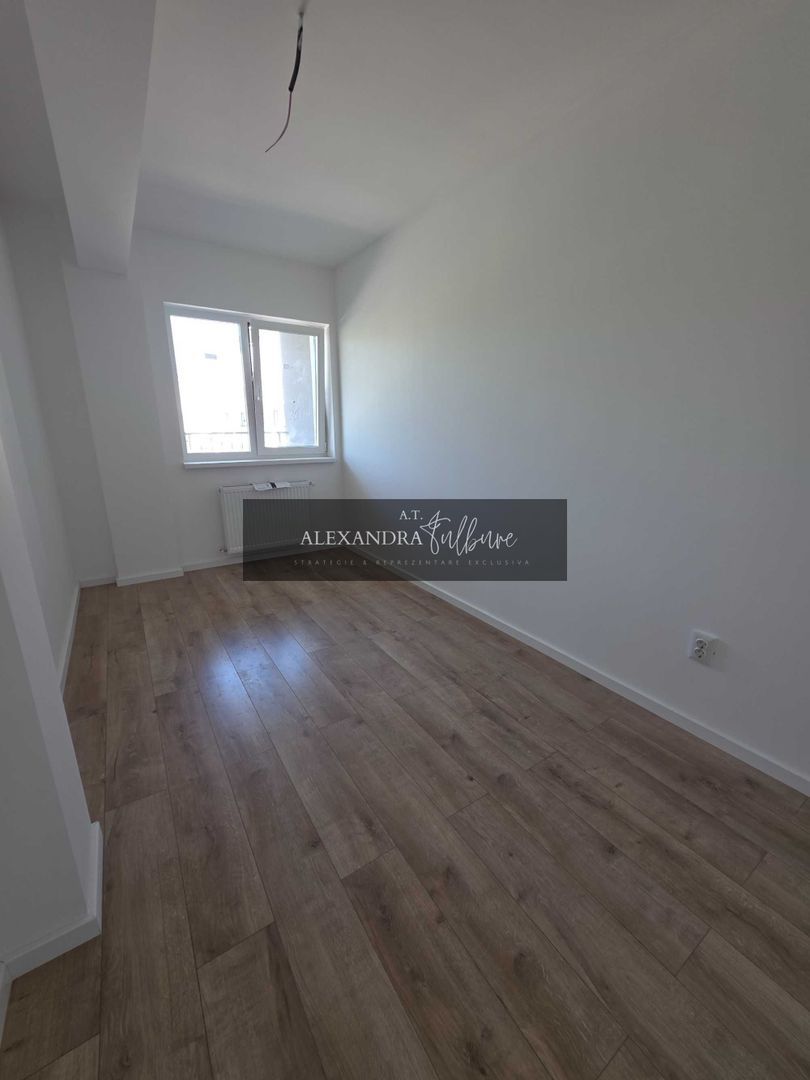 Apartament 2 camere, balcon, etaj intermediar, Terra - foto 3