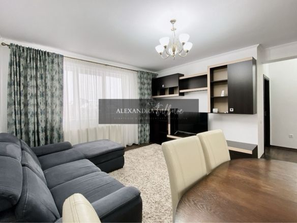 Apartament 3 camere, 2 balcoane, etaj intermediar, parcare. - Imagine principala
