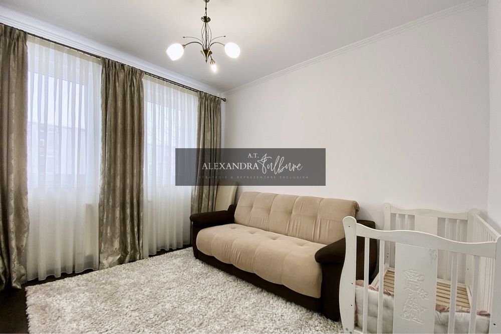 Apartament 3 camere, 2 balcoane, etaj intermediar, parcare. - foto 4