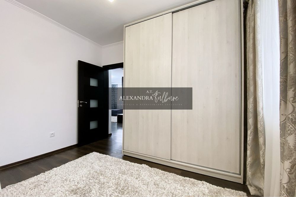 Apartament 3 camere, 2 balcoane, etaj intermediar, parcare. - foto 5