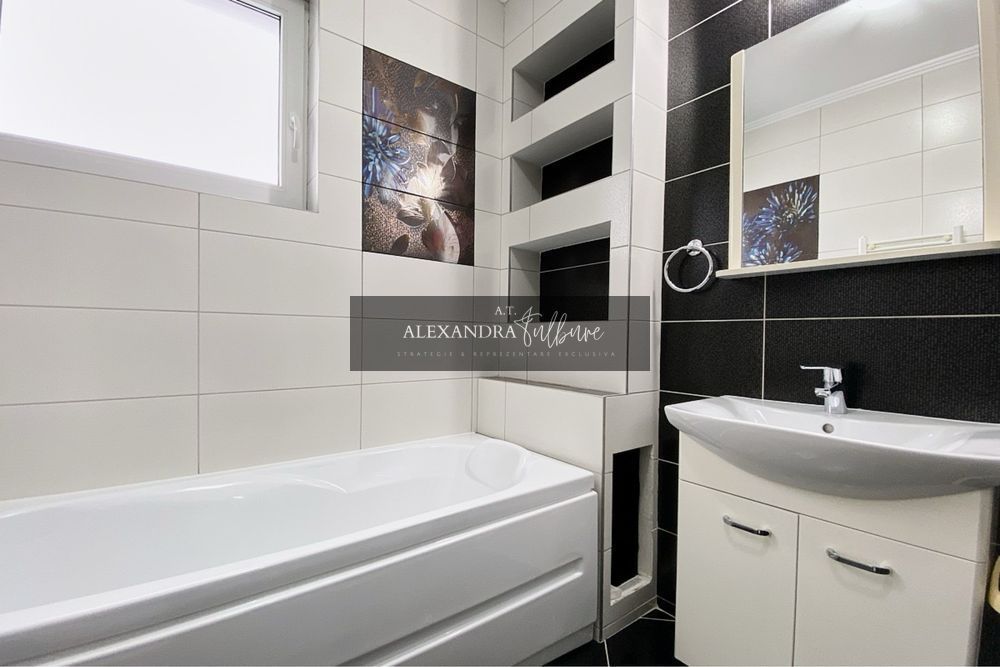 Apartament 3 camere, 2 balcoane, etaj intermediar, parcare. - foto 7