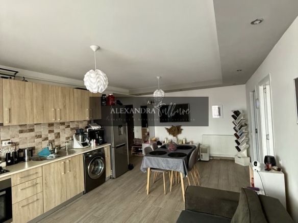 Apartament 3 camere, dressing, balcon, parcare, zona Eroilor - foto 2