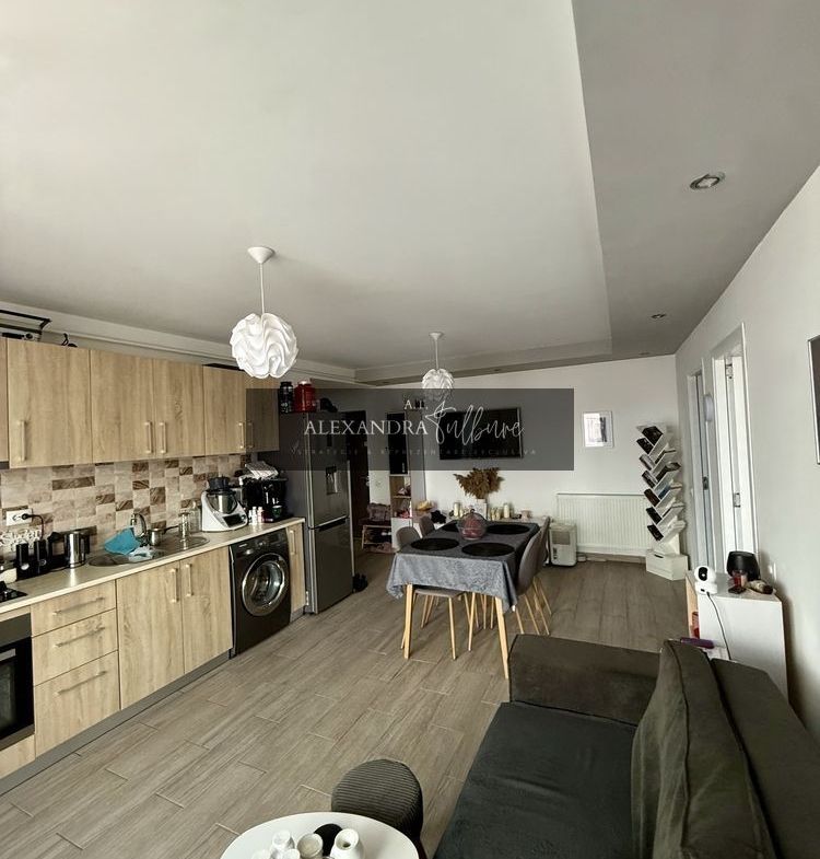 Apartament 3 camere, dressing, balcon, parcare, zona Eroilor - foto 2