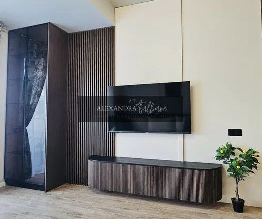 Apartament 2 camere, etaj intermediar, terasa, garaj, Eroilor - foto 2