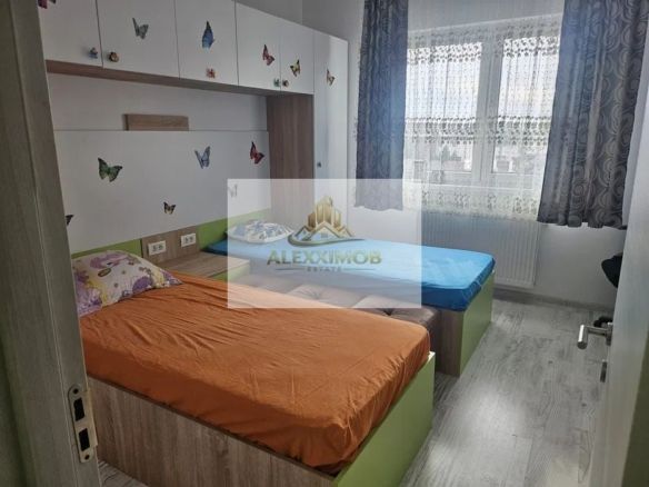 Apartament 3 Camere de Vanzare - zona Metalurgiei - 75 mp - foto 2