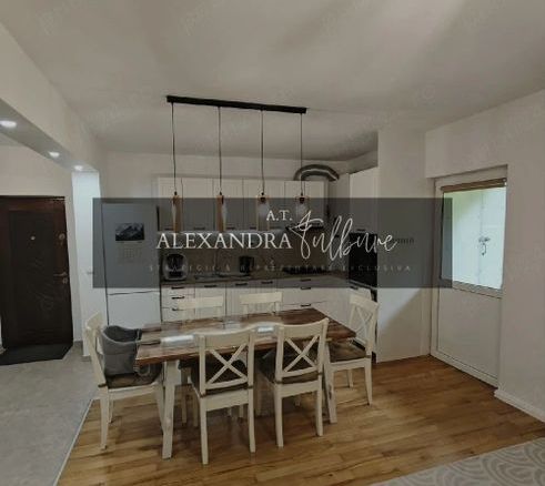 Apartament 3 camere, etaj intermediar, 2balcoane, parcare - foto 2