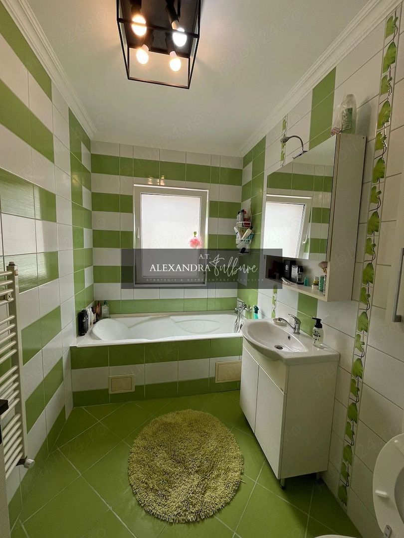 Apartament 2 camere decomandate, balcon, etaj intermediar, parcare - foto 3