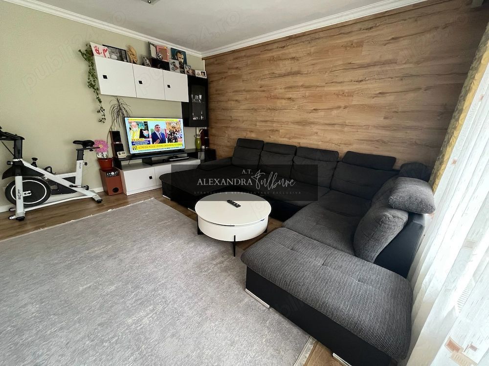 Apartament 2 camere decomandate, balcon, etaj intermediar, parcare - foto 7