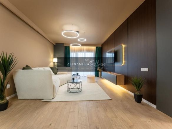 Apartament 2 camere, etaj intermediar, balcon, garaj, Eroilor - Imagine principala