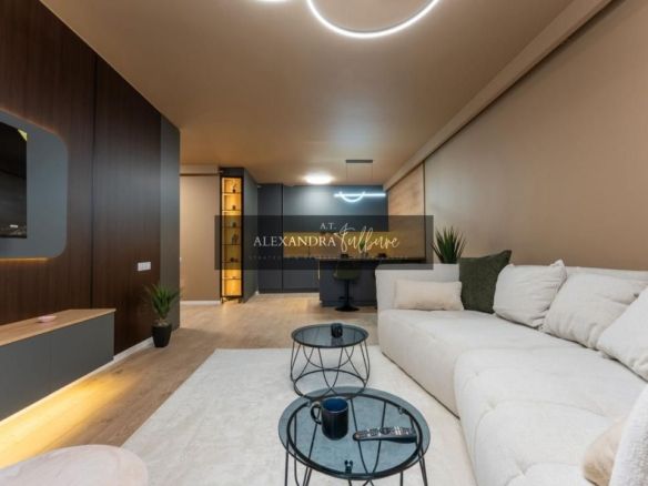 Apartament 2 camere, etaj intermediar, balcon, garaj, Eroilor - foto 2