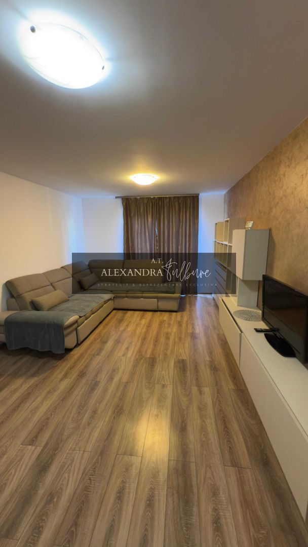 Apartament 2 camere decomandate, balcon, etaj intermediar, parcare - Imagine principala