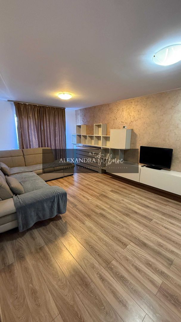 Apartament 2 camere decomandate, balcon, etaj intermediar, parcare - foto 2