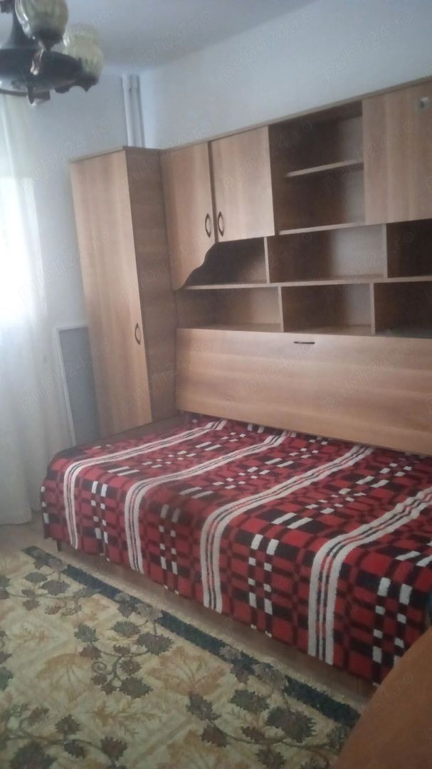 De inchiriat apartament cu 2 camere, Micro 20, 350 Euro - foto 4