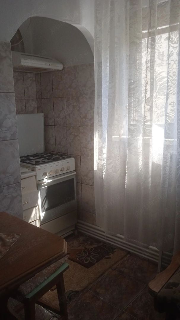 De inchiriat apartament cu 2 camere, Micro 20, 350 Euro - foto 6