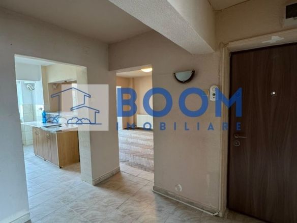 Apartament 4 camere | Centrala Proprie | Calea Lui Traian - foto 2